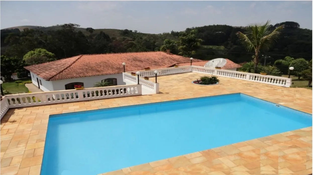Imagem Chácara à venda 4 Quartos, 4 Suites, 80000M², Centro, Cunha - SP