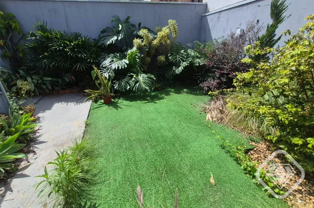 Imagem Casa moderna no Residencial Lagos de Nova Ipanema.

Espaço, conforto e segurança em um dos loteame...
