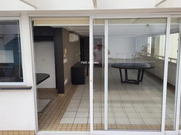 Imagem Cobertura de luxo no Paraíso, São Paulo-SP: 4 quartos, 4 suítes, 6 banheiros, 4 vagas de garagem, 230m². Aproveite!
