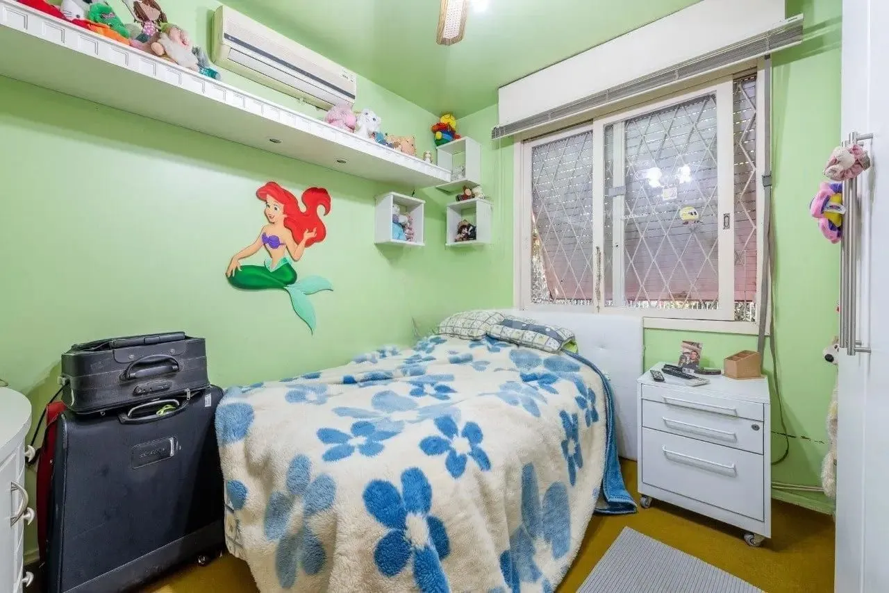 Imagem Casa de 3 dormitórios com 206m² à venda no Bairro Santa Tereza.