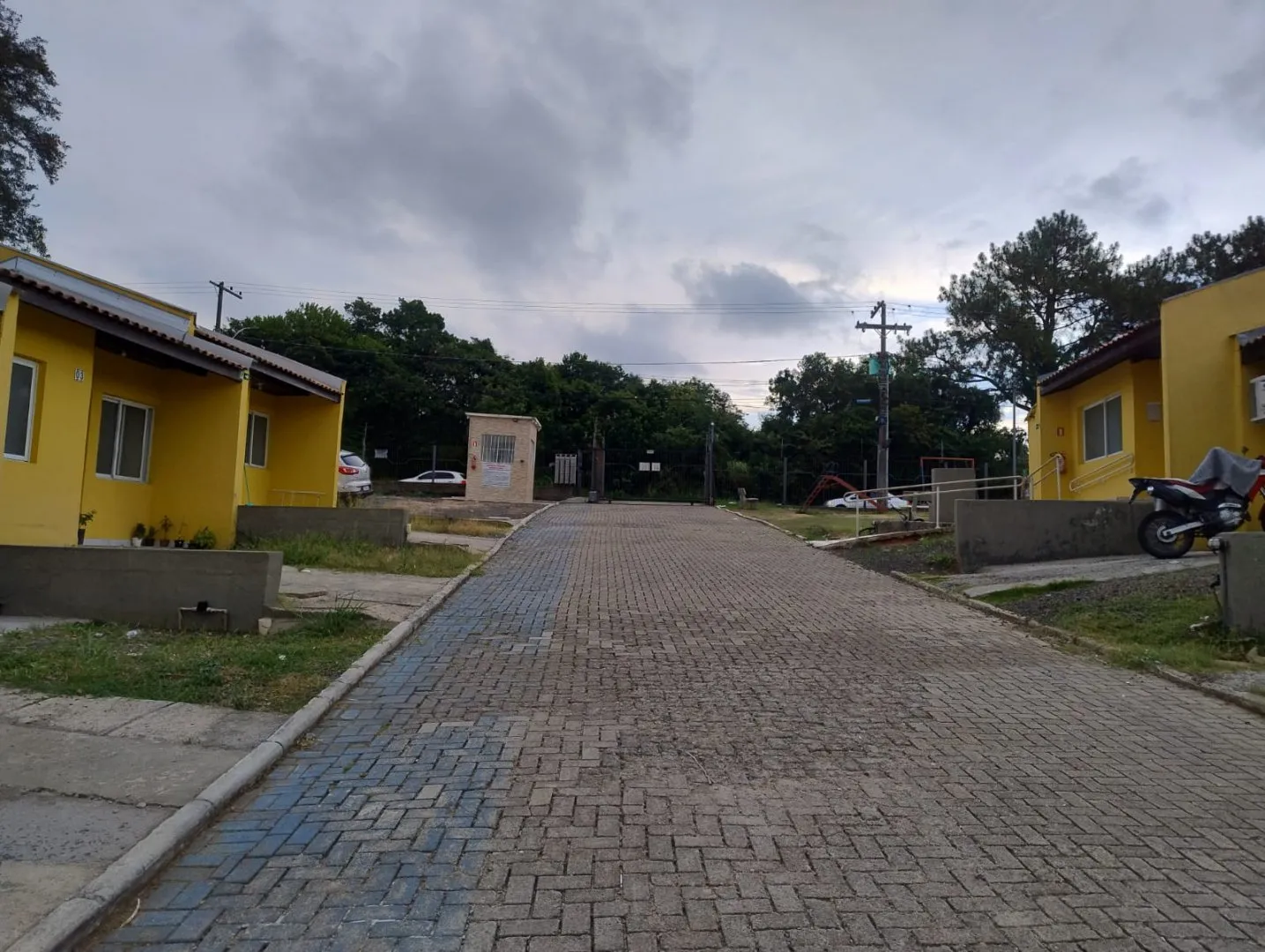 Imagem Casa em Condomínio à venda em Mendanha, Viamão
