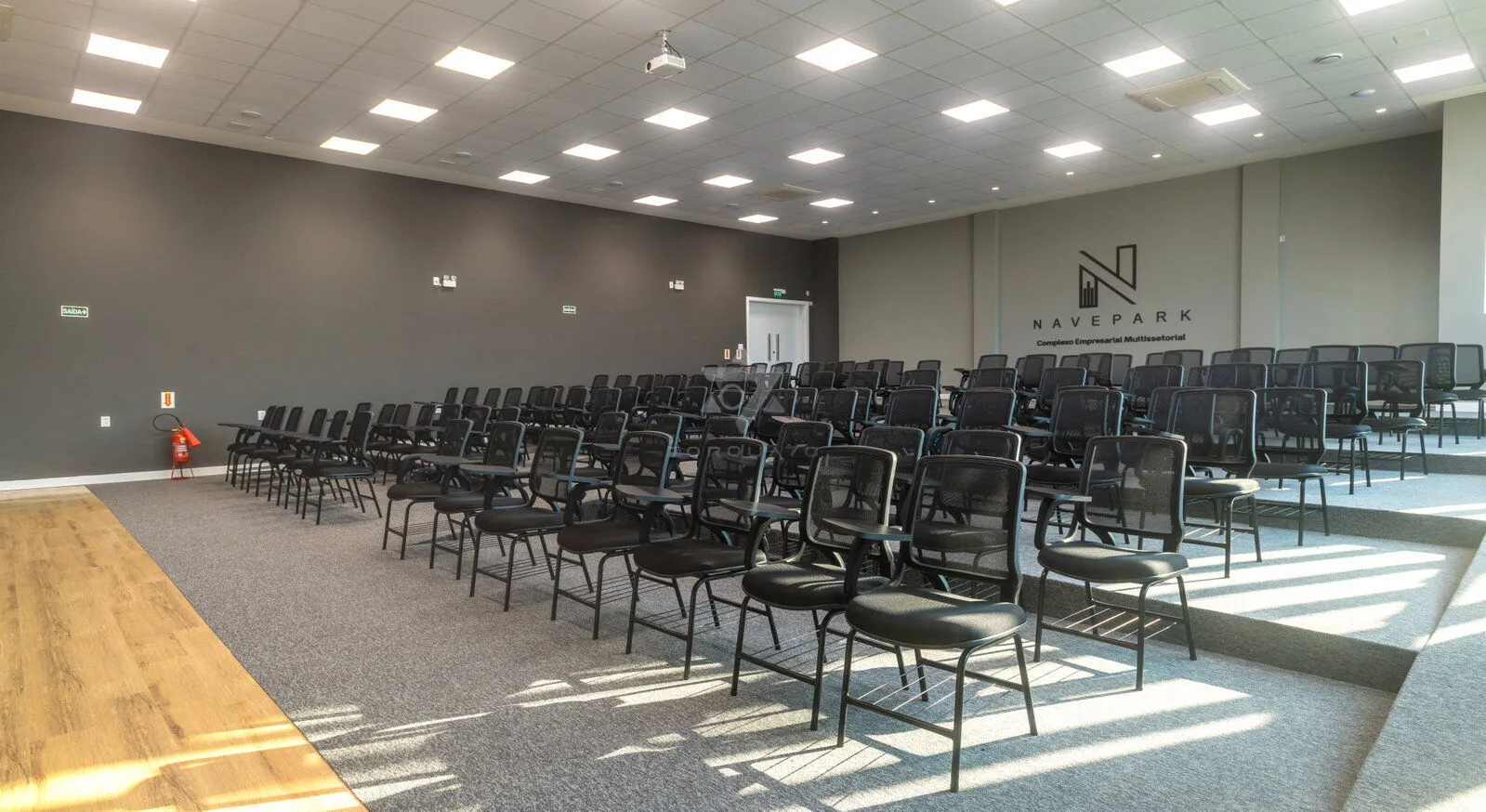 Imagem Navepark Condomínio Industrial - Últimas Unidades da Fase 01
