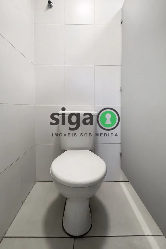 Imagem Sala Comercial e 6 banheiros para Locação, 457 m² por 25.000