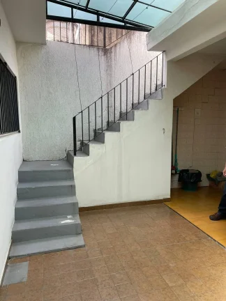 Imagem Sobrado com 174 m² 3 Dormitorios sendo 1 Suite 2 Vagas