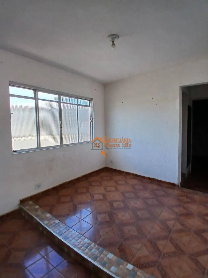 Imagem Casa com 3 dormitórios à venda, 250 m² por R$ 863.000,00 - Vila Barros - Guarulhos/SP