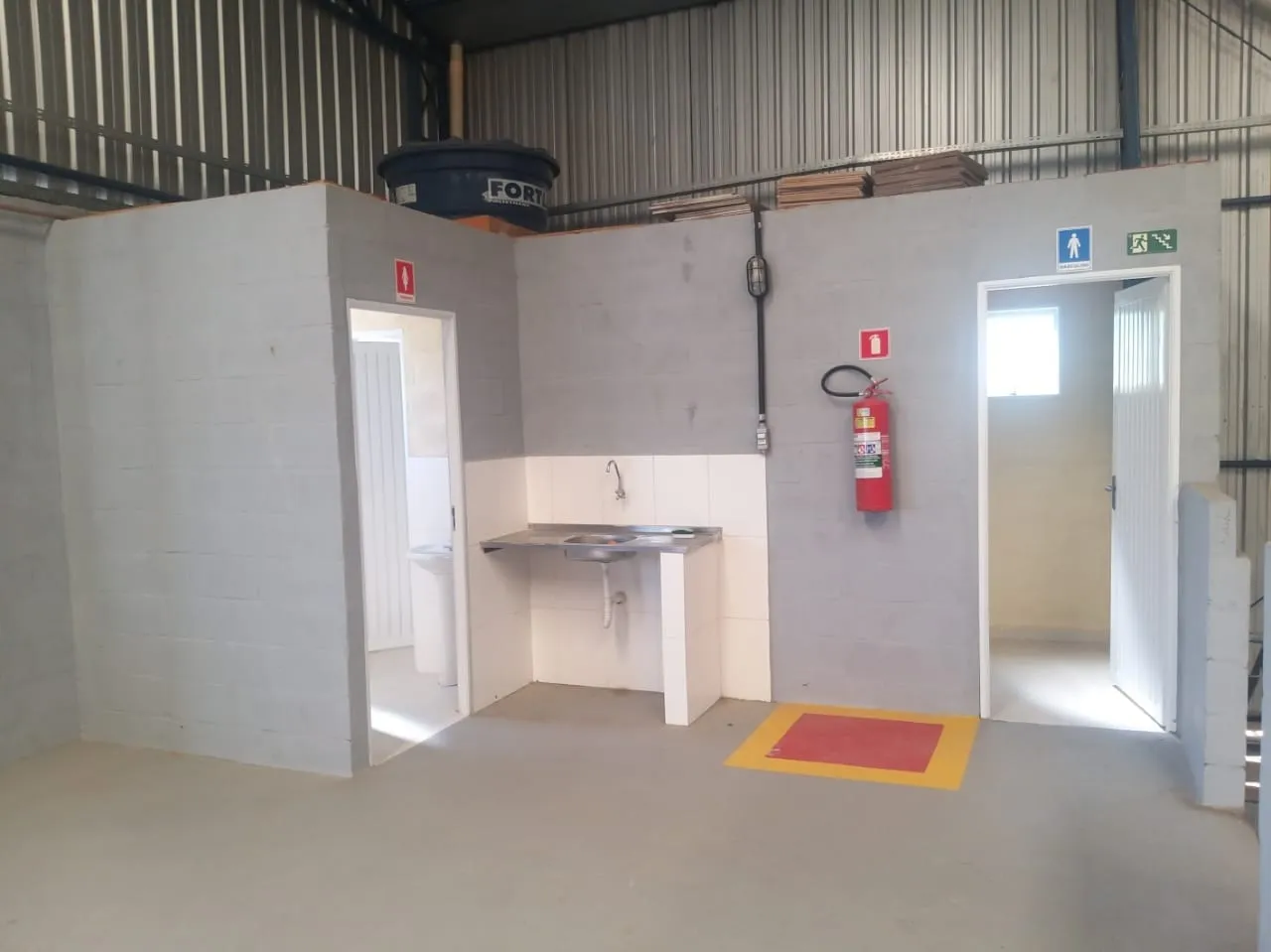 Imagem Comercial à venda 7500M², Moreira César, Pindamonhangaba - SP