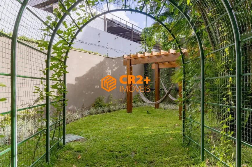 Imagem Vendo apartamento em Casa Forte, tem 3 suítes, bem localizado com excelente laze