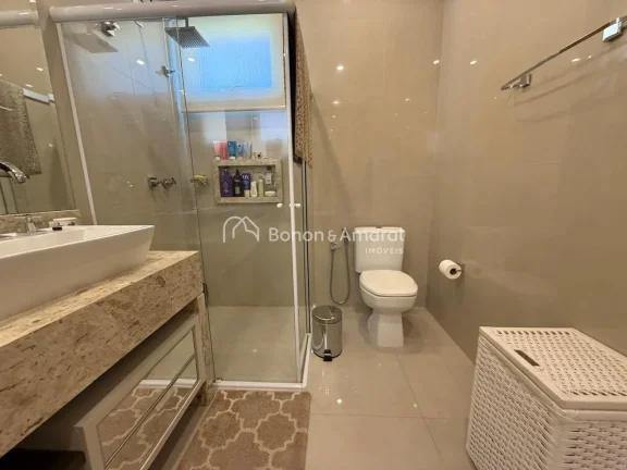 Imagem Casa à venda no Condomínio Athenas, em Paulínia, com design moderno, o imóvel apresenta um conce...