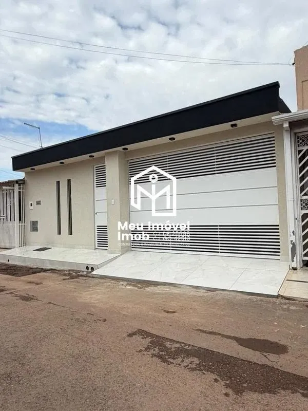 Imagem Casa 3 Quartos 1 Suíte 2 Vagas 140m²