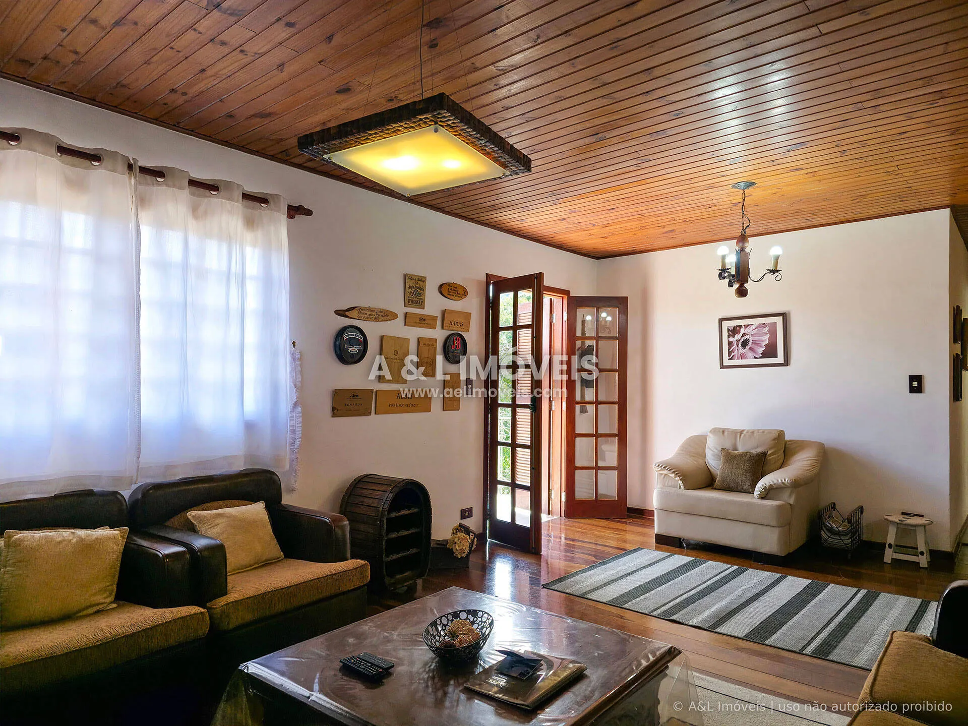 Imagem Apartamento com 3 dormitórios à venda em Campos do Jordão | 106,02 m²