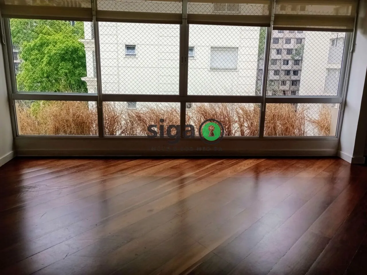 Imagem Apartamento á Venda no Jardim Paulista - 240m², 3 quartos , 2 vagas