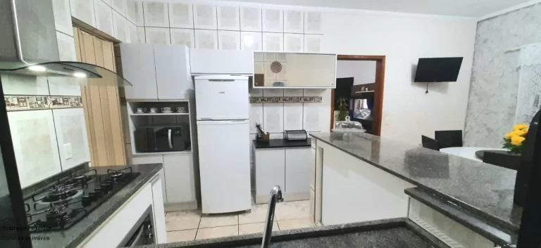 Imagem CASA RESIDENCIAL em POÇOS DE CALDAS - MG, JARDIM CAMPOS ELÍSIOS