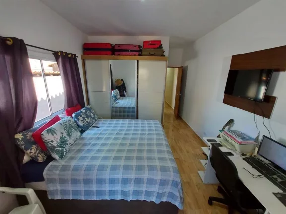 Imagem Sobrado com 5 dorms, Guilhermina, Praia Grande - R$ 899 mil, Cod: 2502