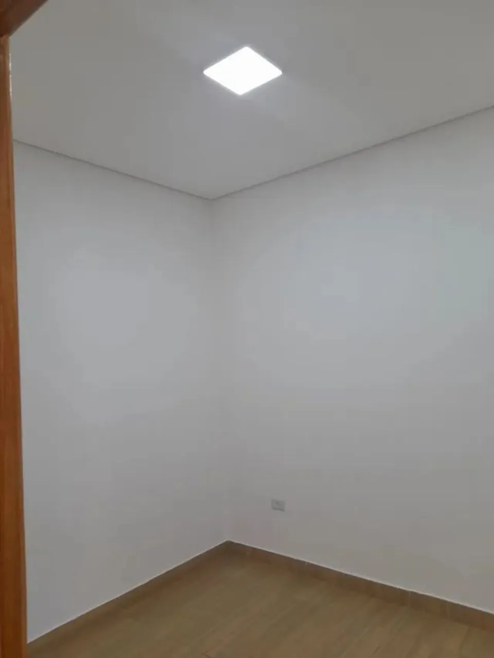 Imagem Casa em Condomínio à Venda em Sorocaba-SP, Bairro Horto Florestal: 3 Quartos, 1 Suíte, 1 Sala, 2 Banheiros, 2 Vagas, 110m².