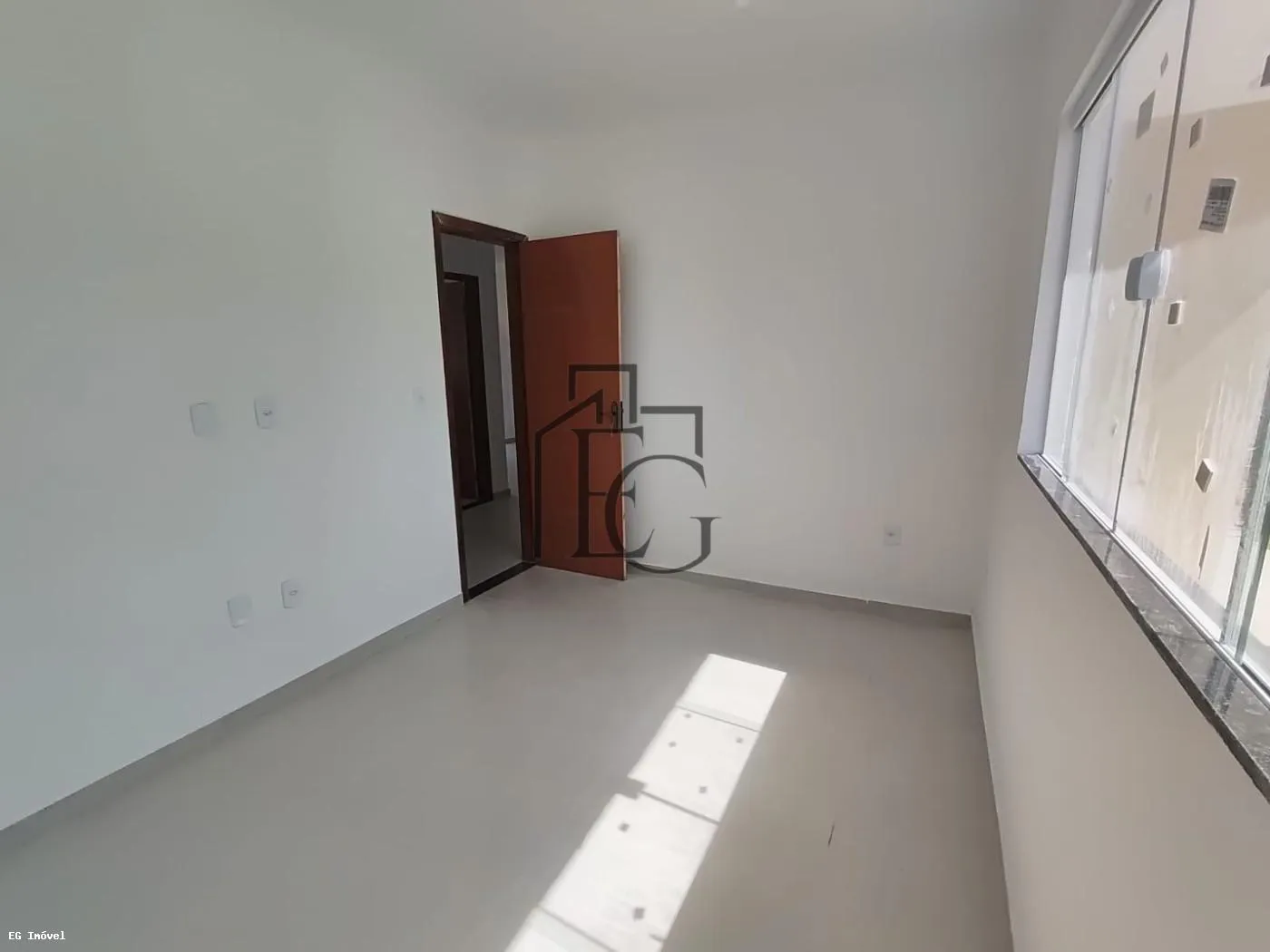 Imagem Casa para Venda em Araruama, Ponte dos Leites, 2 dormitórios, 1 suíte, 1 banheiro, 2 vagas