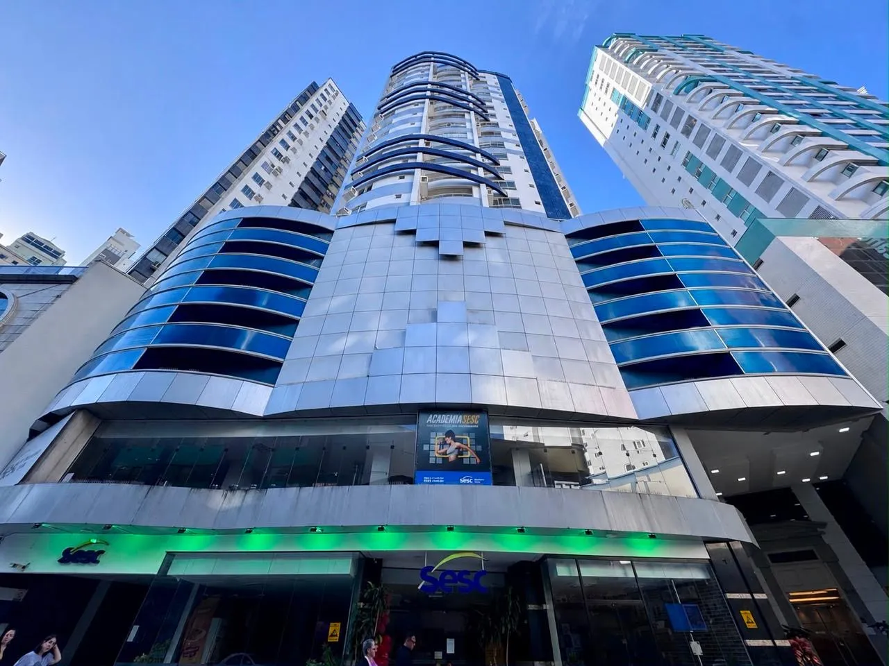 Foto do imóvel Apartamento à venda com 74m2 por R$ 1.950.000,00