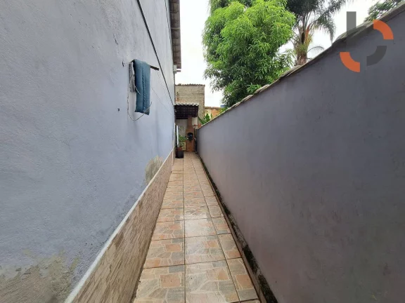 Imagem Casa Duplex 2 Quartos com Quintal e Churrasqueira no Ponto Chic - Ao Lado da Posse