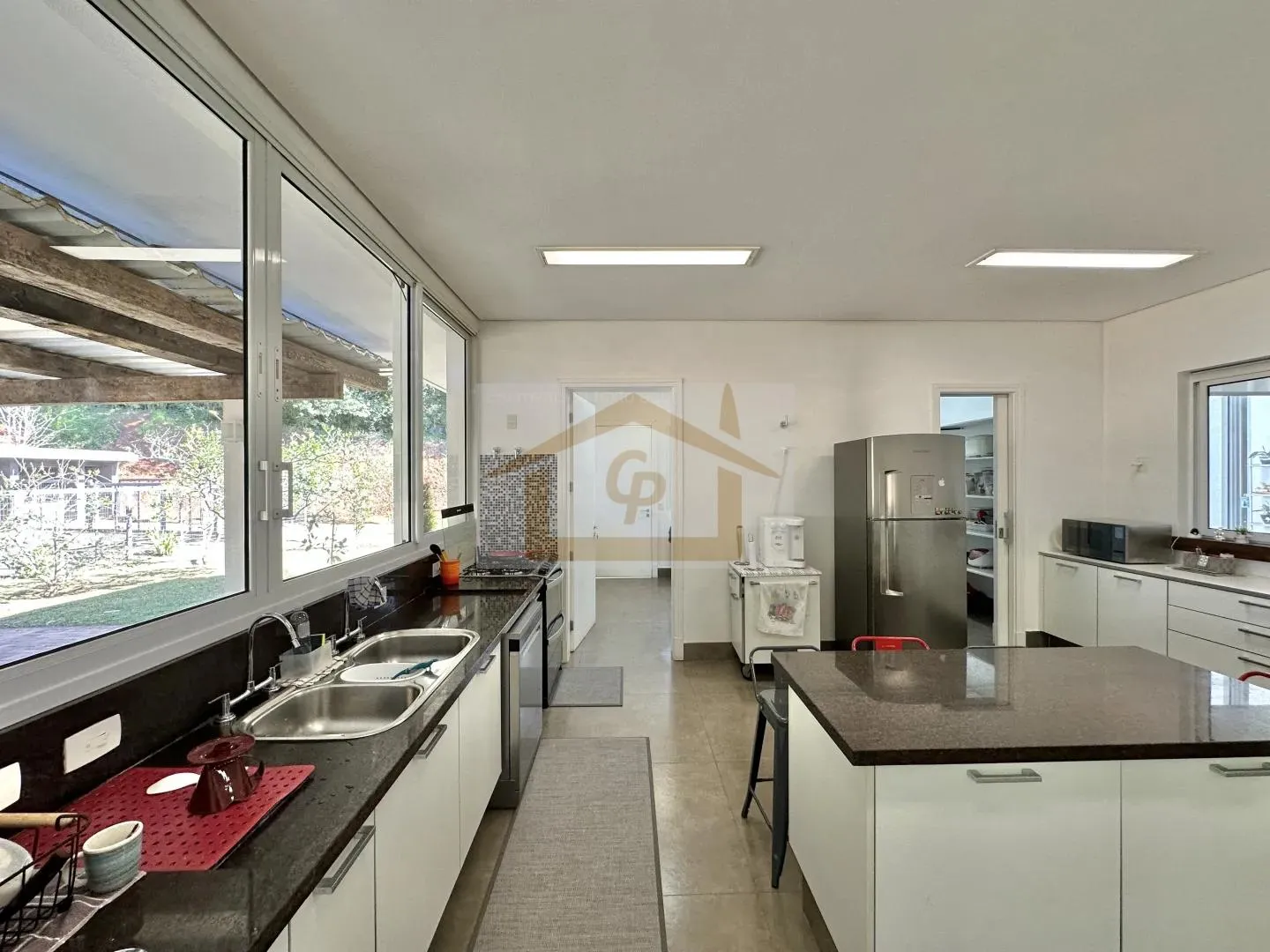 Imagem 4suítes Linda casa TÉRREA, vista 180°. Piscina, gourmet, 3 lareiras, 10 vagas cobertas