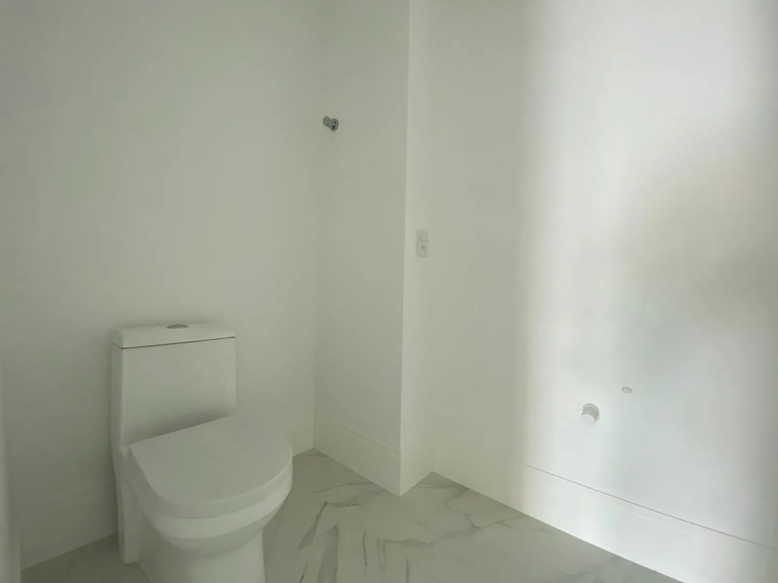 Imagem Apartamento com vista para o mar à venda com 185m2 por R$ 3.690.000,00