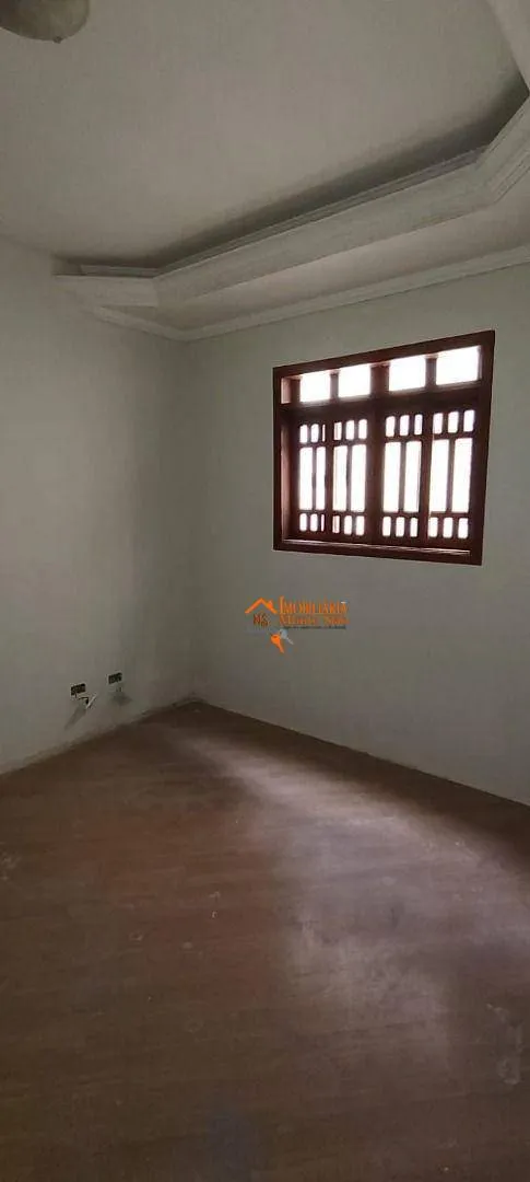 Imagem Sobrado com 4 dormitórios à venda, 160 m² por R$ 860.000,00 - Jardim Zaira - Guarulhos/SP