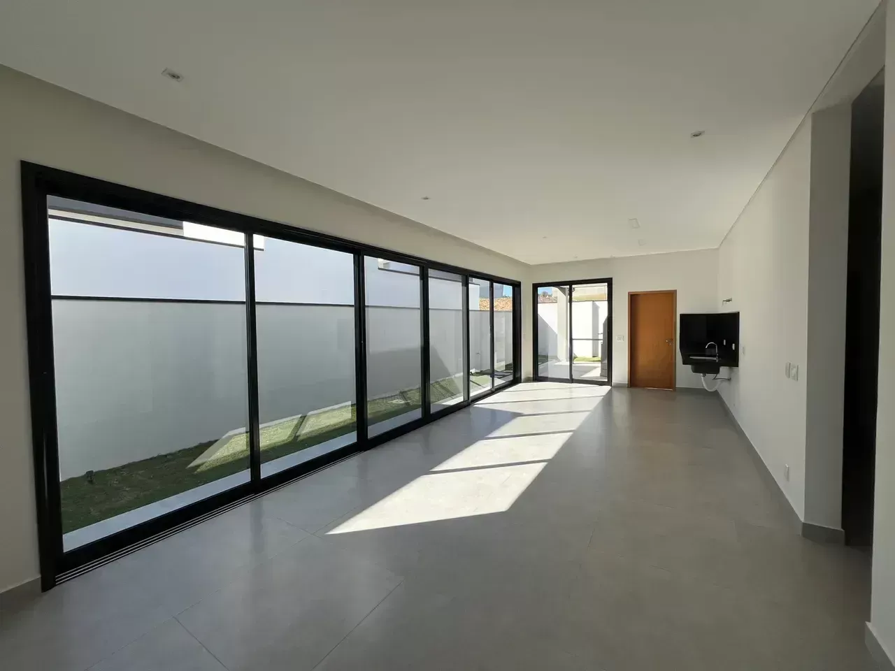 Imagem Casa à venda, Loteamento Residencial Fazenda Casa Grande, Taubaté, SP