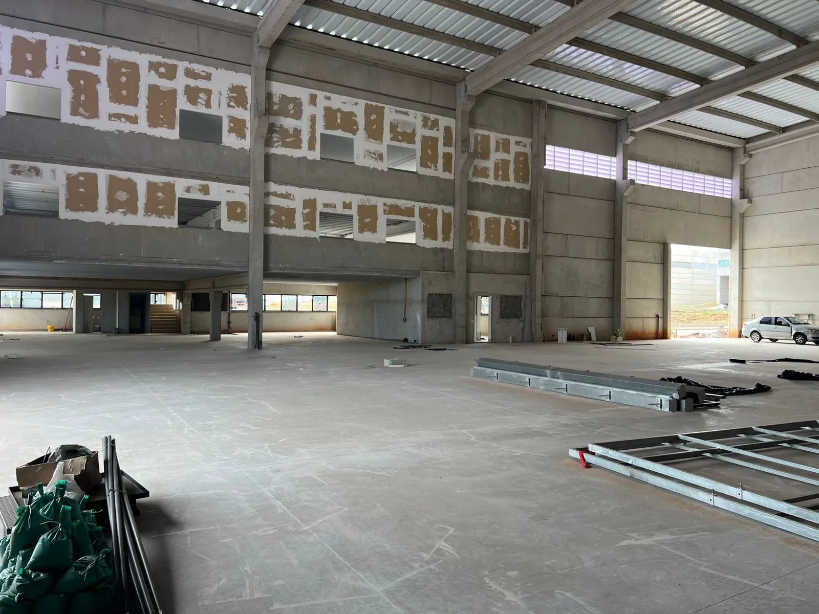 Imagem Galpão Empresarial de 2239,40m² Localizado em Iporanga - Sorocaba/SP!