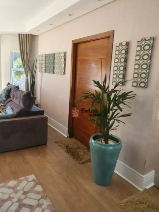 Imagem Sobrado com 2 dormitórios à venda, 340 m² por R$ 1.200.000,00 - Estancia da Serra - Mairiporã/SP