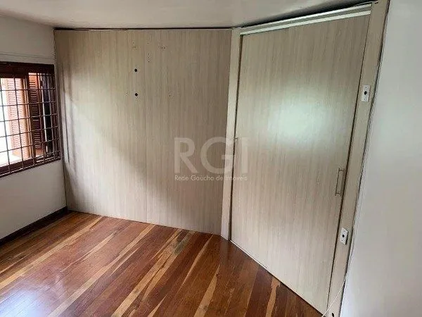 Imagem Casa no bairro Jardim Botânico de 3 dormitórios
