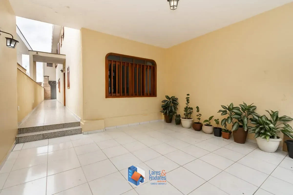 Imagem Casa para venda em Cupecê com 4 quartos, sendo 2 suítes, 208m²