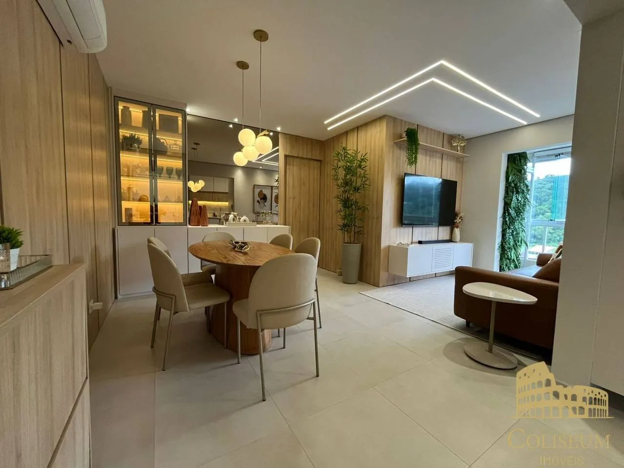 Imagem Apartamento com 2 dormitórios à venda, 81 m² por R$ 950.000,00 - Canto do Forte - Praia Grande/SP