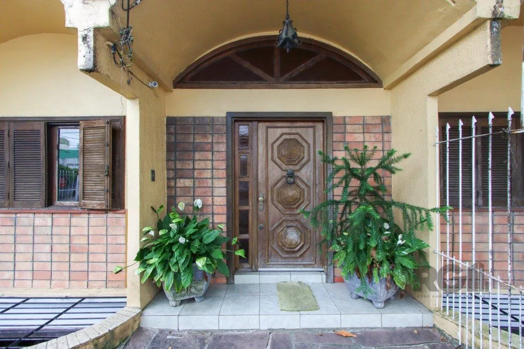 Imagem Casa de esquina.
