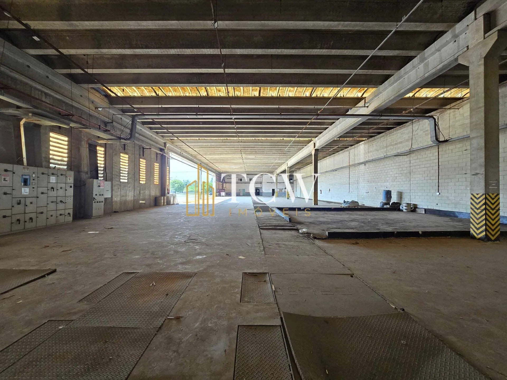 Foto do imóvel: Galpão Industrial para locação em Guarulhos | 2.564 m² | Terreno 11.400 m² | ZAE-2 em Jardim Santo Afonso