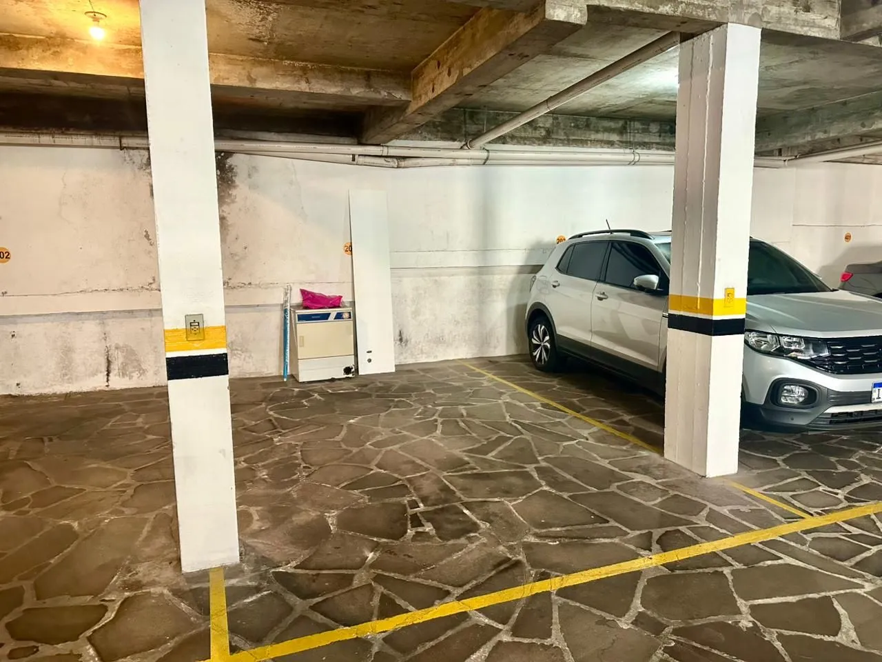 Imagem Apartamento à venda em Caxias do Sul, Floresta, com 2 quartos, 78m2