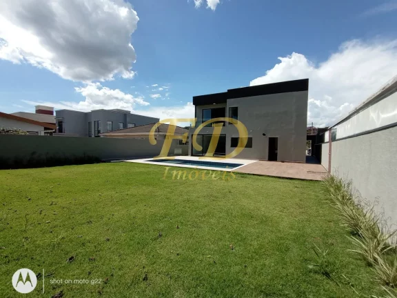 Imagem Casa de Alto Padrão em Atibaia Condomínio Fechado
