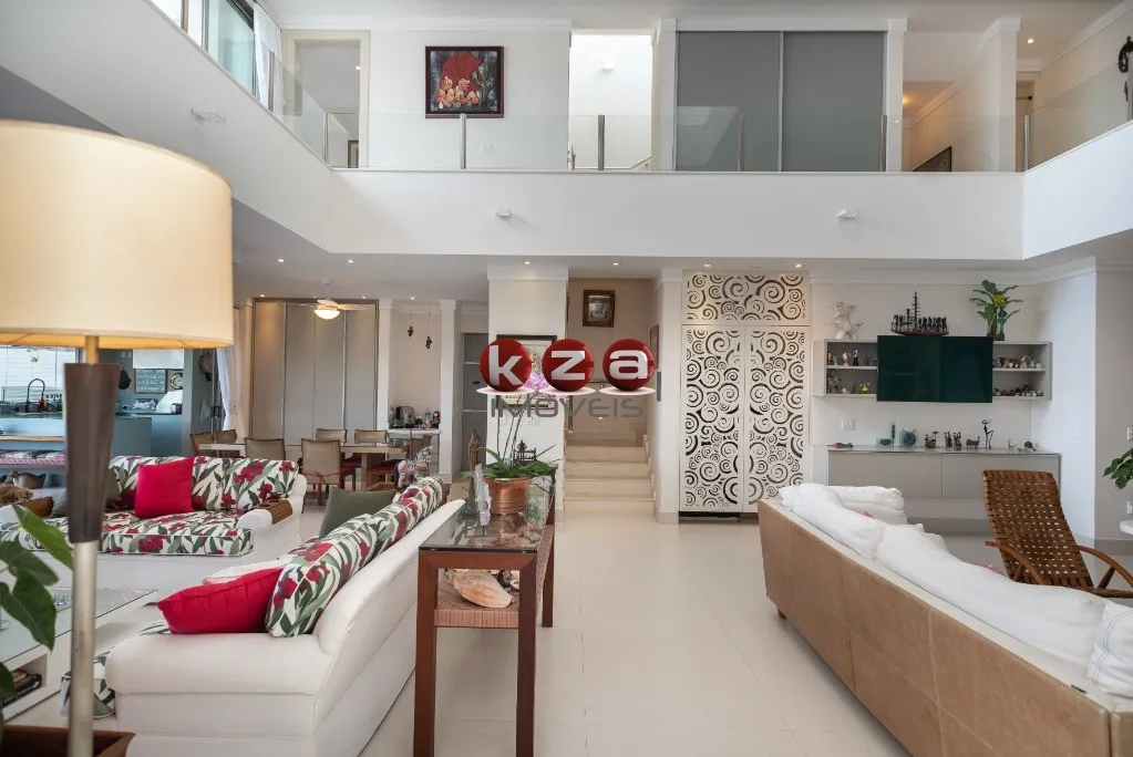 Imagem Maravilhosa casa pé na areia a venda no condomínio Costa Verde, Praia de Tabatinga:8 suítes, amplo lazer com piscina 12 banheiros, 600m².