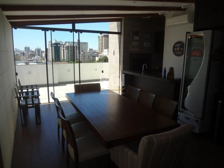 Imagem Cobertura para Venda - 267m², 3 dormitórios, sendo 1 suites, 2 vagas - Menino Deus
