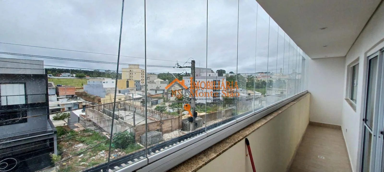 Imagem Apartamento com 2 dormitórios à venda, 92 m² por R$ 435.000,00 - Carmela III - Guarulhos/SP