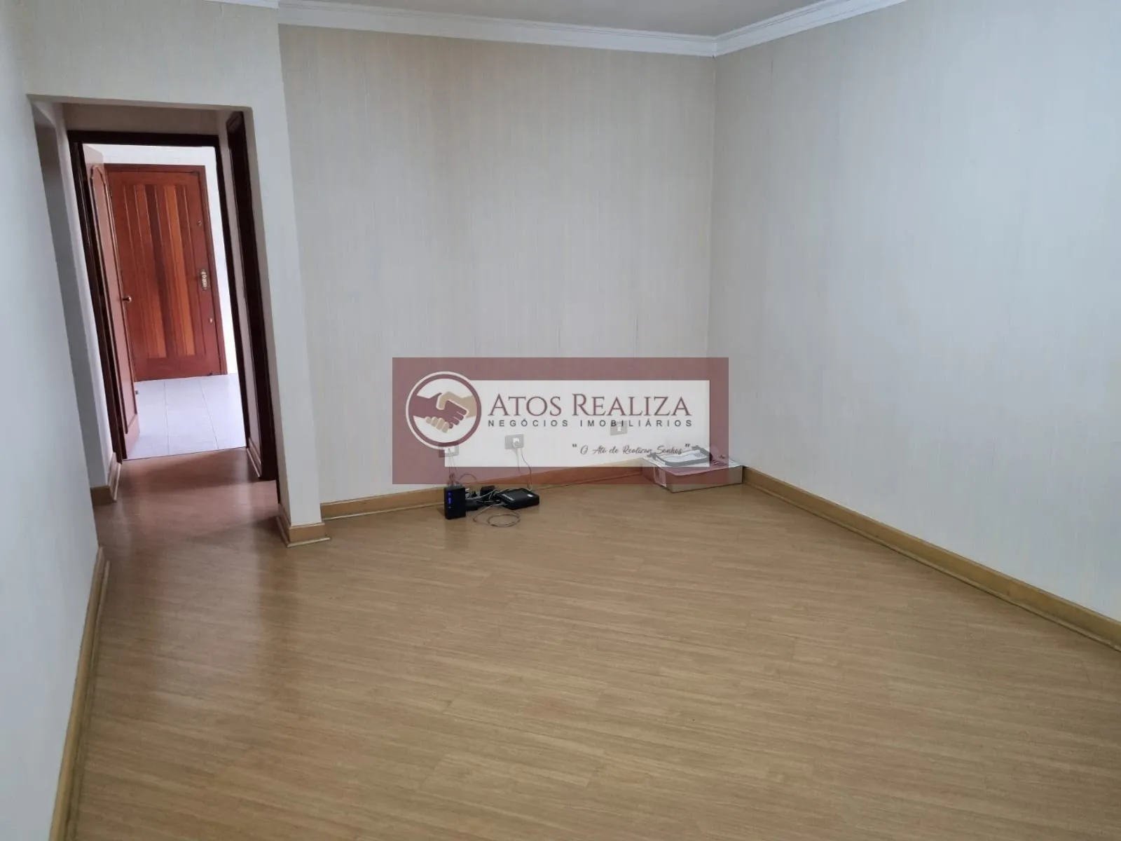 Imagem Casa térrea com edícula em Santo Amaro - São Paulo: 172m², 5 dormitórios, 1 suíte, 3 banheiros por R$980.000. Compre agora!