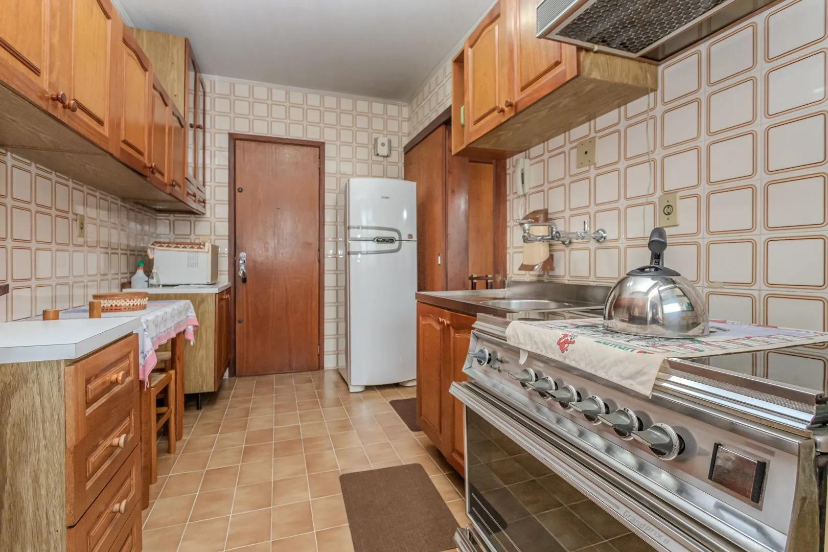Imagem Apartamento no bairro Floresta de 3 dormitórios e vaga DESOCUPADO