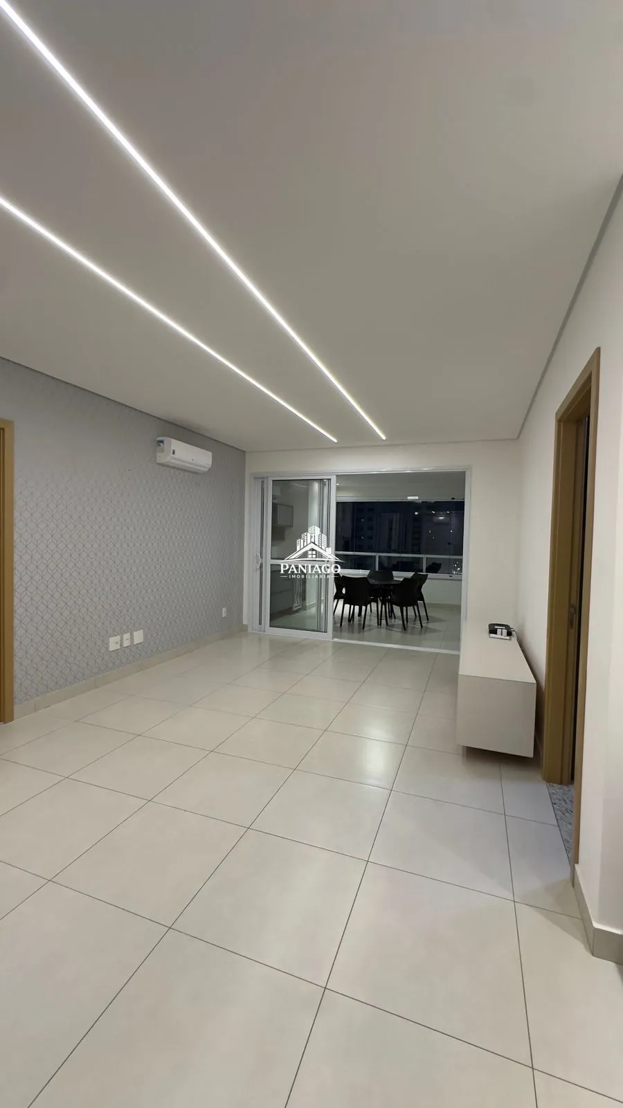 Imagem Edifício essenza - Apartamento semimobiliado com 3 quartos