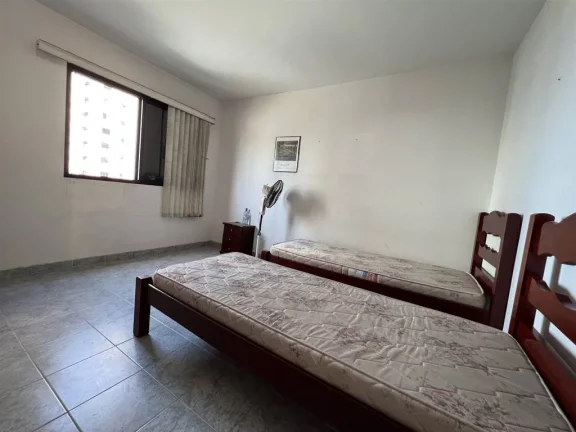 Imagem Apartamento com 3 dorms, Guilhermina, Praia Grande - R$ 750 mil, Cod: 1990