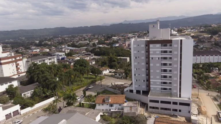 Imagem Apartamento com 2 Quartos à Venda, 70 m² em Colonial - Criciúma