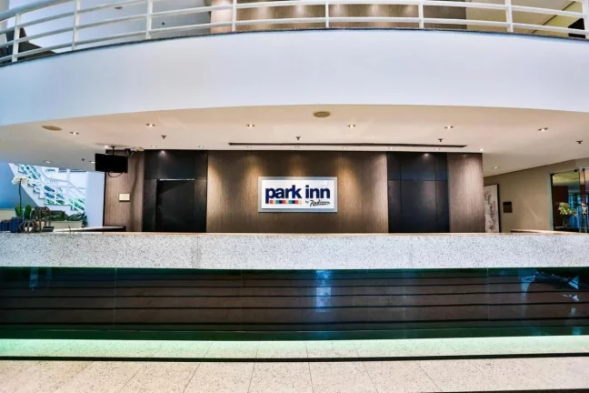 Imagem Flat disponível para venda no Park Inn by Radisson Berrini no Brooklin, com 28m², 1 dormitório e 1 vaga