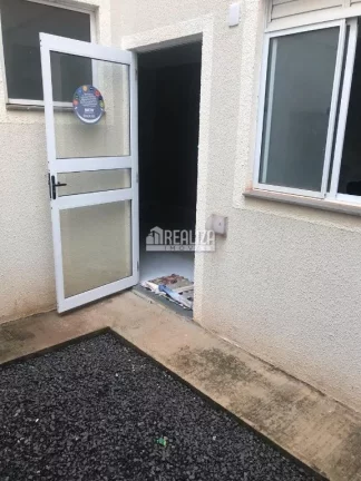 Imagem Apartamento com 2 dormitórios no Condomínio Parque Atlântico Sul, no bairro Manoel Mendes em Uberaba
