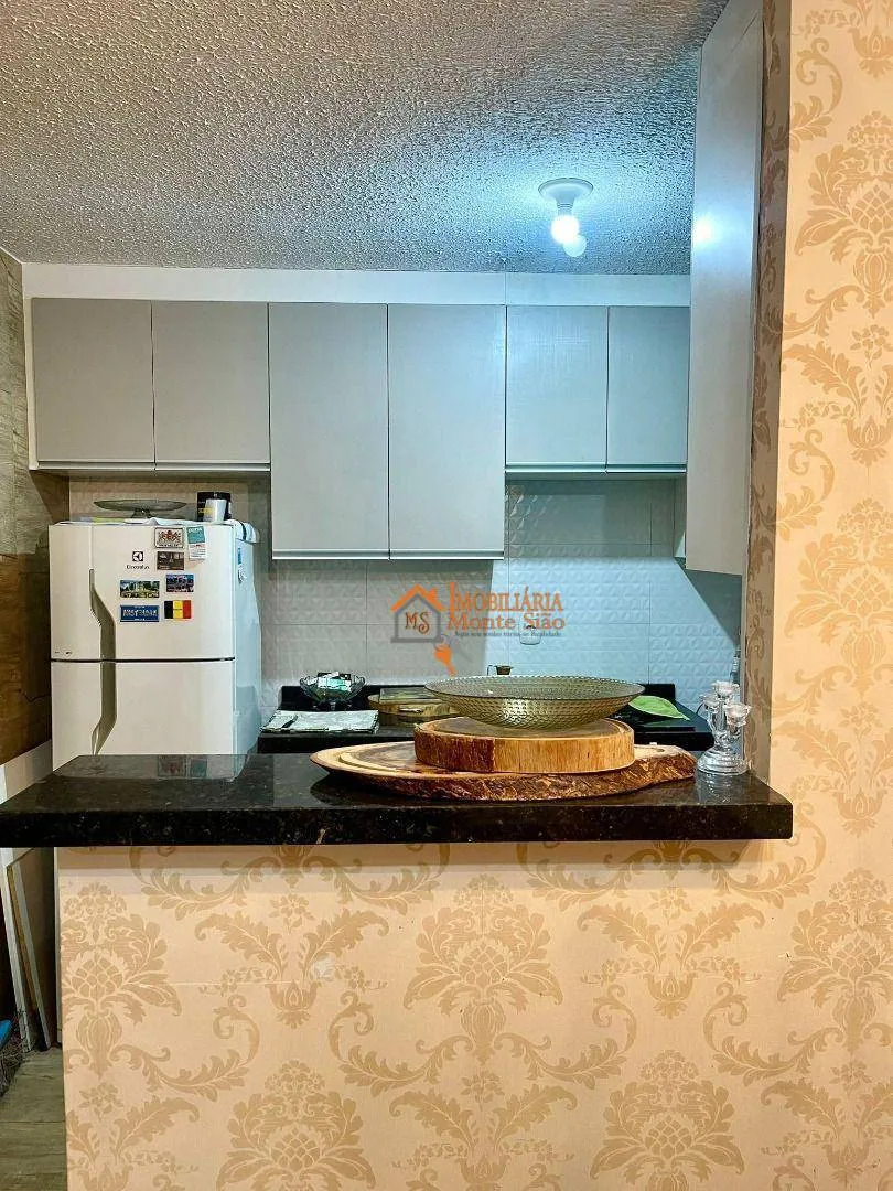 Imagem Apartamento com 2 dormitórios à venda, 41 m² por R$ 260.000,00 - Água Chata - Guarulhos/SP