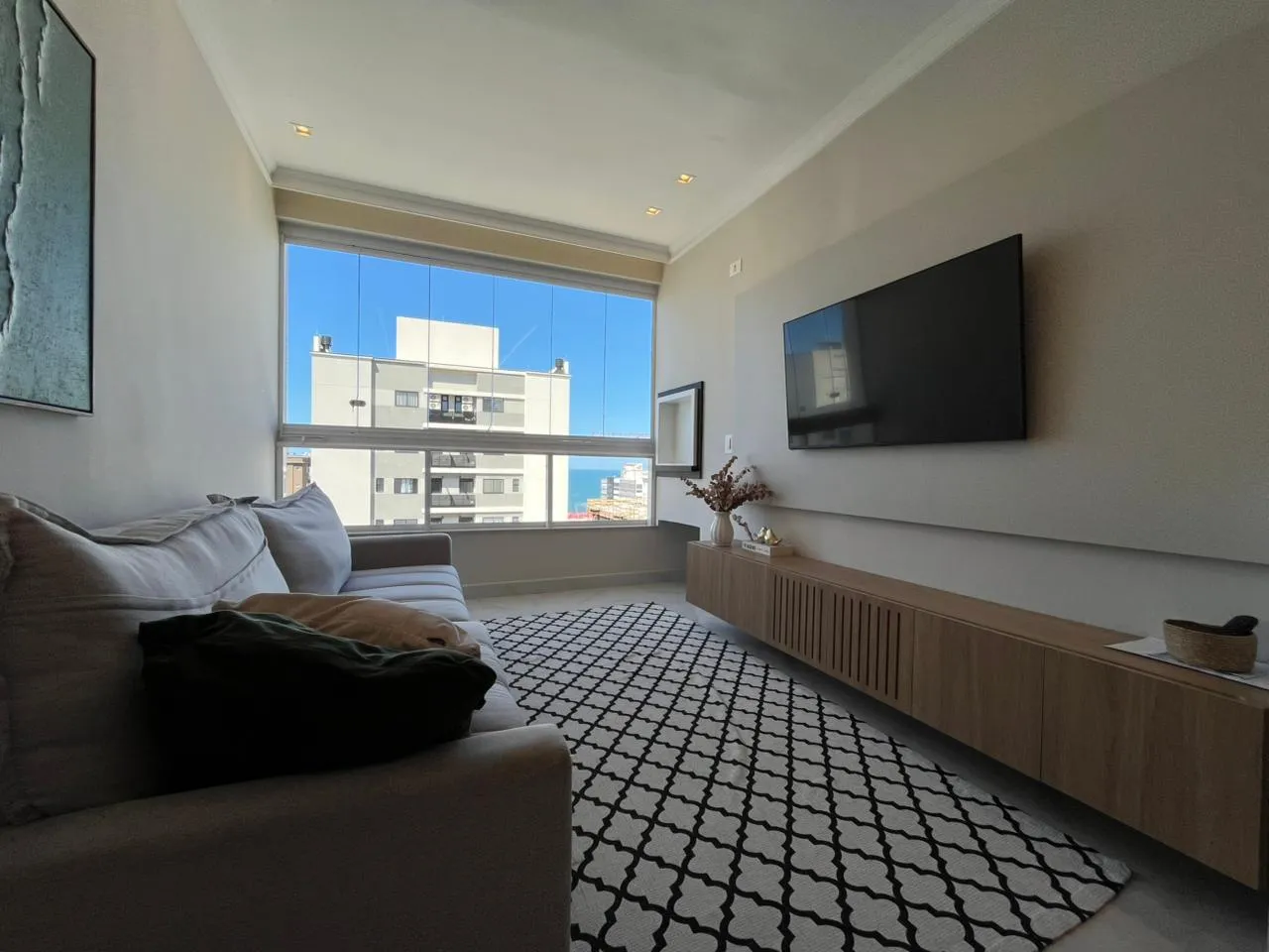 Imagem Apartamento com vista para o mar à venda com 70m2 por R$ 1.180.000,00