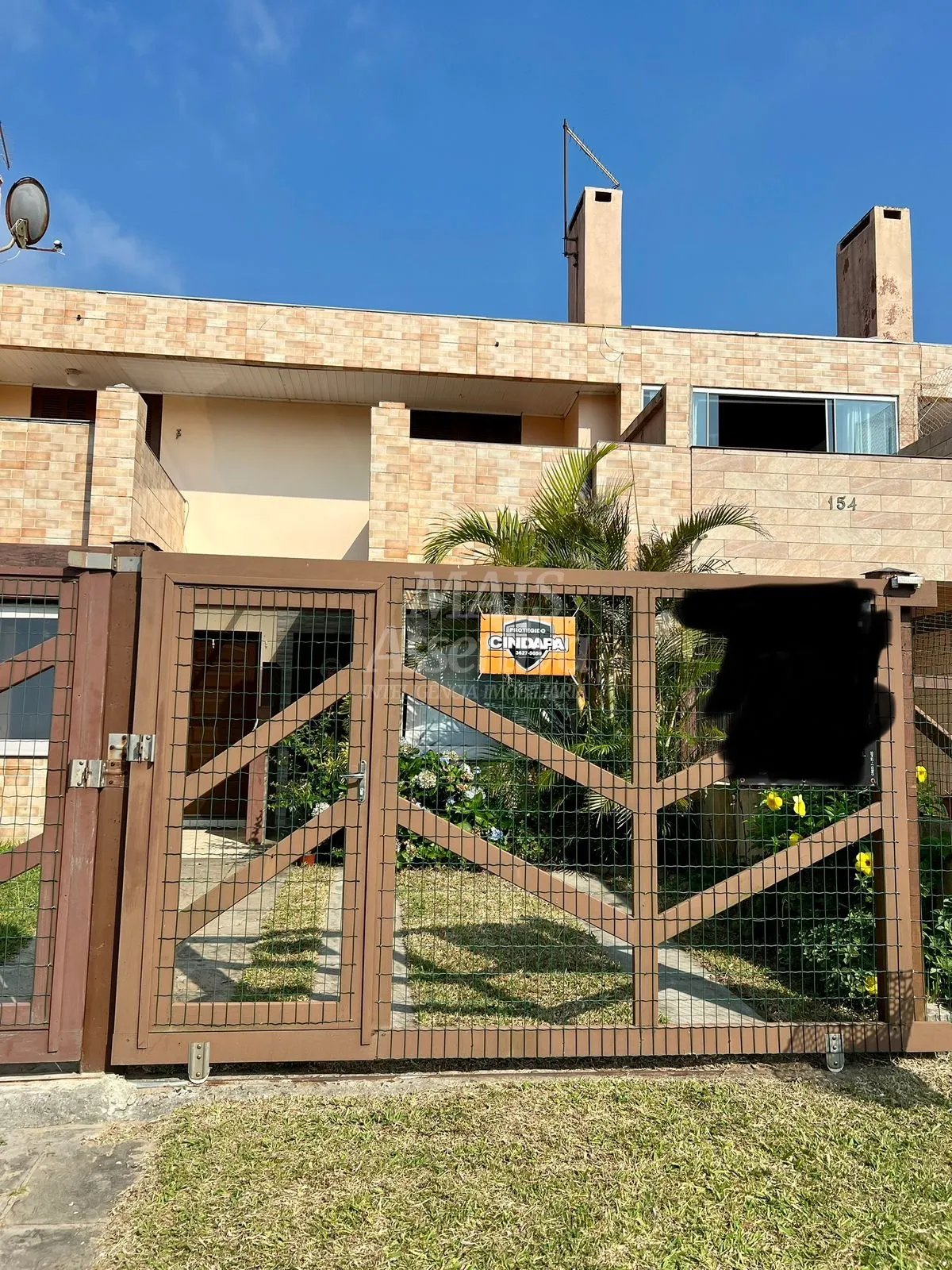 Foto do imóvel Ótimo sobrado semi-mobiliado a venda na Barra de Imbé/RS - 3 dormitórios