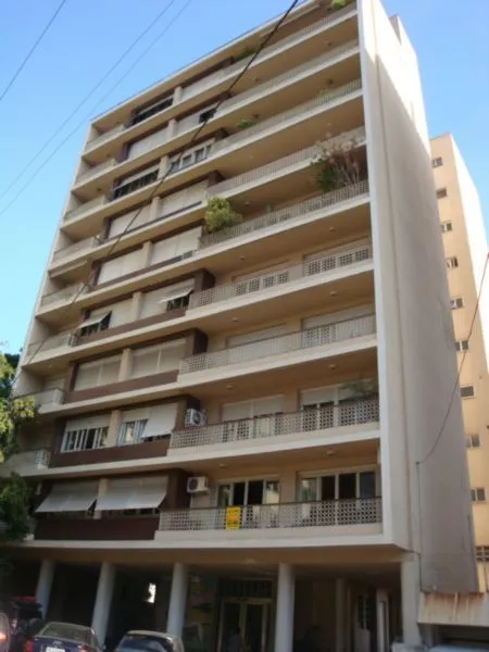 Imagem Apartamento para Venda - 190m², 4 dormitórios, 1 vaga - Rio Branco