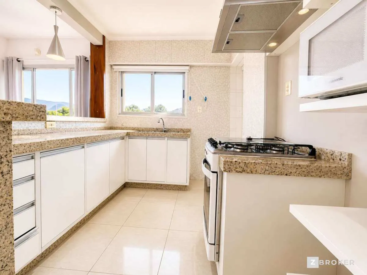 Imagem Apartamento à venda em Ubatuba, Itaguá, com 2 quartos, 92m2