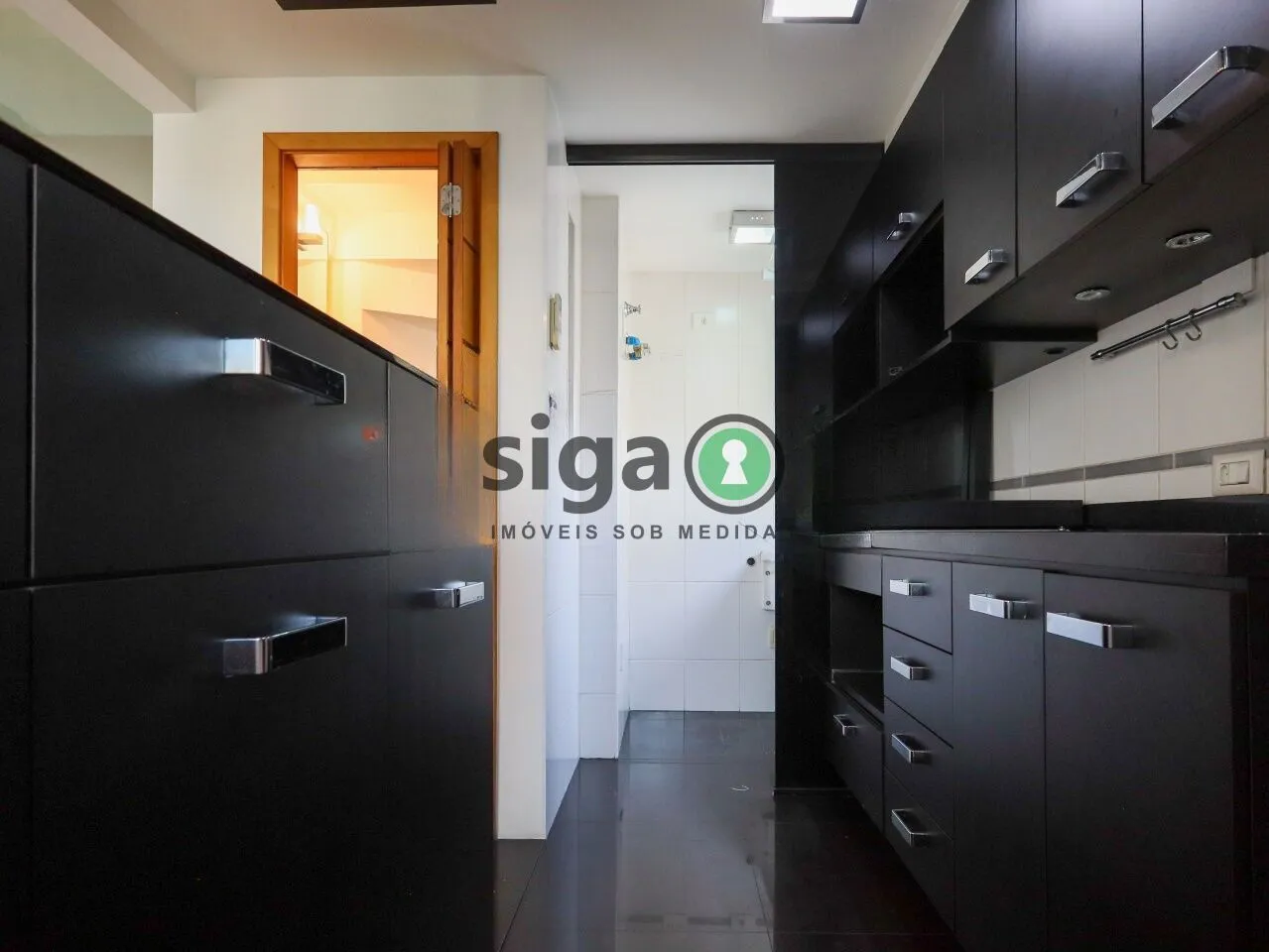 Imagem Duplex Mobiliado 1 quarto, 69m² e 2 Vagas - Moema - São Paulo/SP
